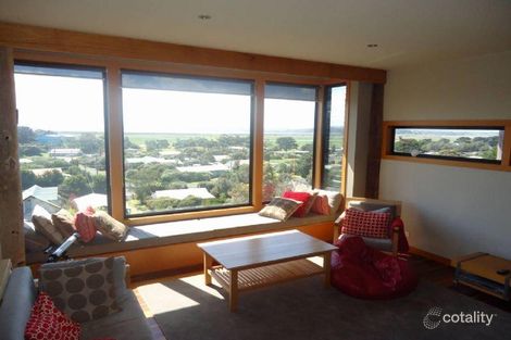 Property photo of 4 Moncur Court Venus Bay VIC 3956