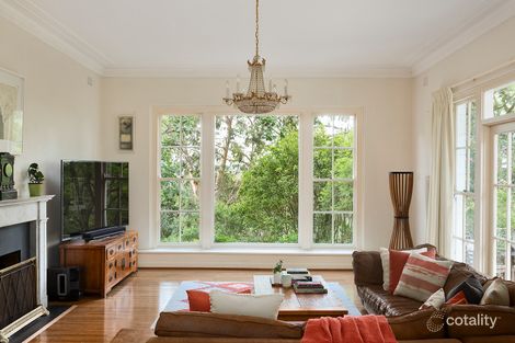Property photo of 49 Streeton Crescent Ivanhoe East VIC 3079