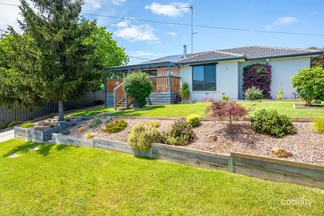 7 Barbara Gr, Woori Yallock, VIC 3139