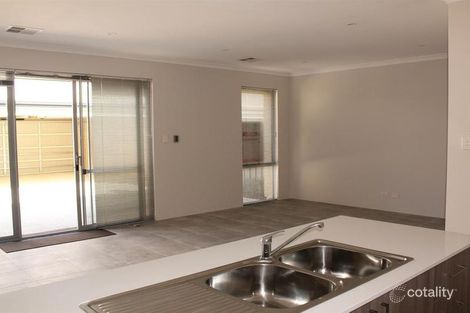 Property photo of 30 Cavendish Boulevard Wellard WA 6170