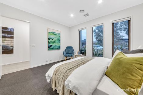 Property photo of 16 Bedford Way Mickleham VIC 3064