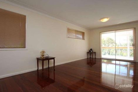Property photo of 25 Lorinya Street Mansfield QLD 4122