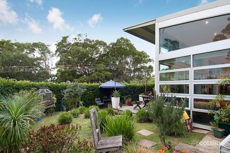 Property photo of 17 Bounty Hill Road Macmasters Beach NSW 2251