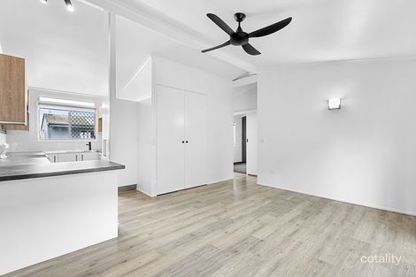 2/9 Second Ave, Coolum Beach, QLD 4573