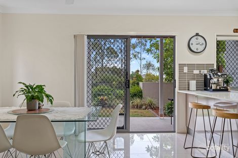 Property photo of 4/14 Photinia Crescent Mountain Creek QLD 4557