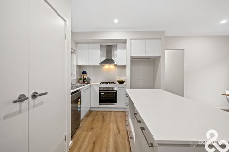 Property photo of 14 Marshy Way Donnybrook VIC 3064