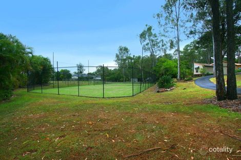 Property photo of 68 Riverdowns Crescent Helensvale QLD 4212