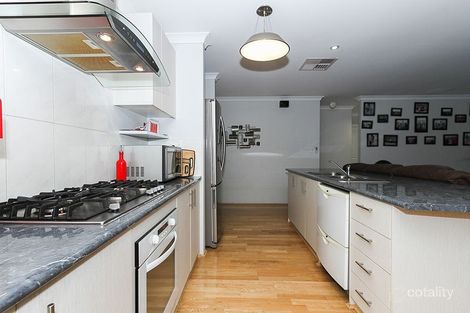 Property photo of 5 Astrolabe Way Swan View WA 6056