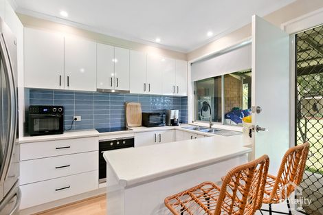 Property photo of 12 Killara Crescent Winmalee NSW 2777