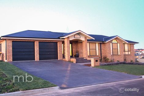 4 Majestic Way, Orange, NSW 2800
