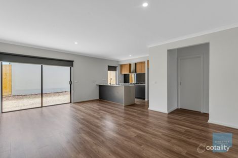 Property photo of 5 Pigato Crescent Deanside VIC 3336