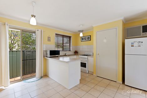 Property photo of 1/174 St Aidans Road Kennington VIC 3550