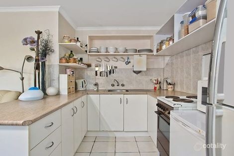 Property photo of 1/10 Phillip Street Labrador QLD 4215