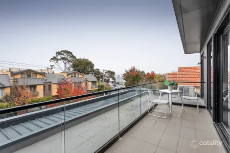 Property photo of 202/15 Manchester Grove Glen Huntly VIC 3163
