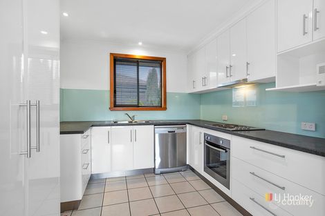 Property photo of 1 Inglis Court Wynyard TAS 7325