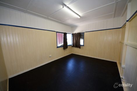 Property photo of 6 Dowling Street Park Avenue QLD 4701