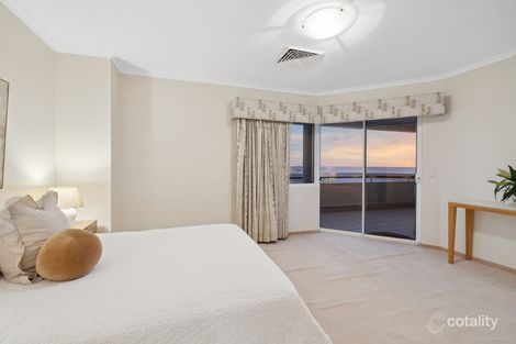 Property photo of 31 Southern Cross Circle Ocean Reef WA 6027