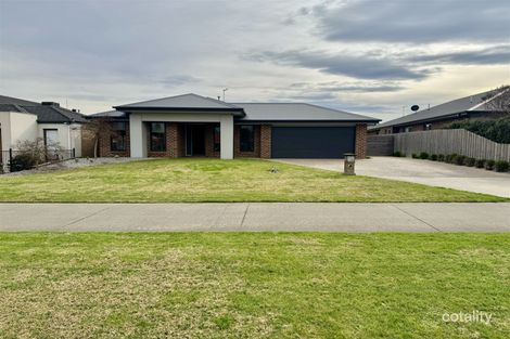 Property photo of 150 Crosss Road Traralgon VIC 3844