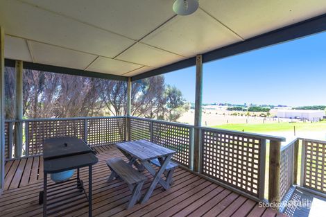Property photo of 27 Thistle Place Port Fairy VIC 3284