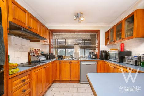 Property photo of 11 Opperman Way Windradyne NSW 2795