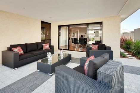 Property photo of 16 Pinehurst Crescent Dunsborough WA 6281