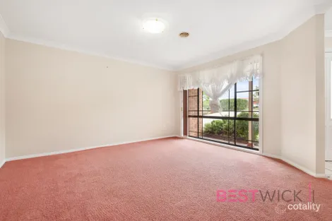 Property photo of 29 Ussher Crescent Windradyne NSW 2795