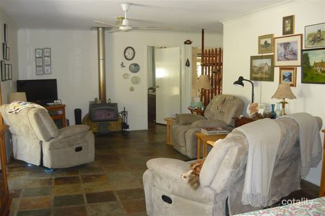 Property photo of 17 Ashley Road Hope Valley WA 6165