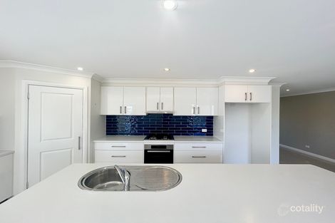 Property photo of 20 Lombardy Way Orange NSW 2800