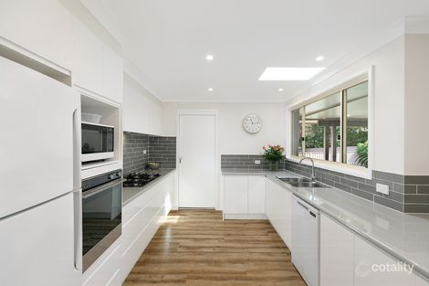 Property photo of 13 Wendie Close Tumbi Umbi NSW 2261