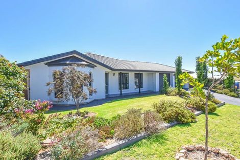 Property photo of 18 Beachport Road Seaford Rise SA 5169