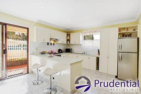 Property photo of 286 Copperfield Drive Rosemeadow NSW 2560