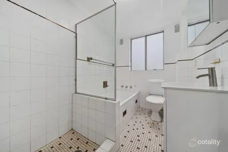 Property photo of 5/2 Finch Avenue Concord NSW 2137
