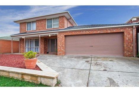 5 Nicole Ct, Skye, VIC 3977