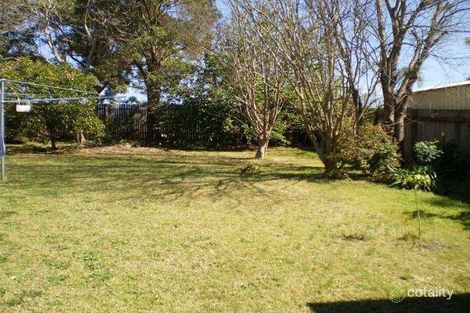 Property photo of 25 Mulgen Crescent Bomaderry NSW 2541