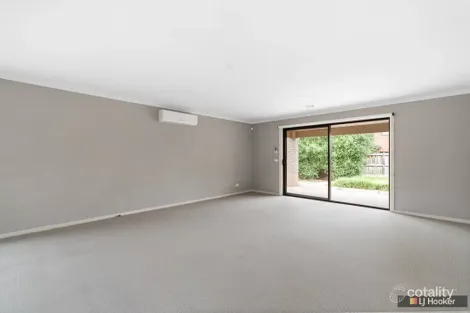 Property photo of 21 Cubbyhouse Road Wyndham Vale VIC 3024