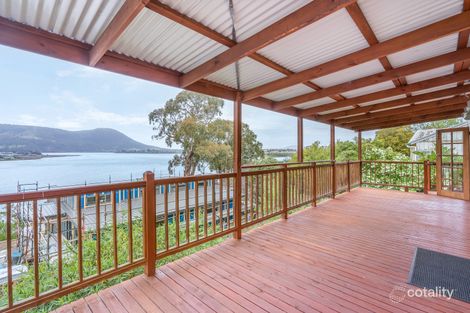 Property photo of 15 Wendourie Parade Austins Ferry TAS 7011