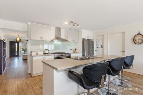 Property photo of 5 Kingsley Close Kilmore VIC 3764