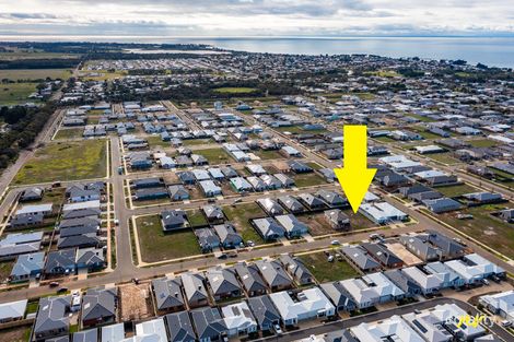 51 Reardon Cres, St Leonards, VIC 3223