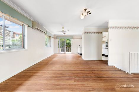 Property photo of 21 Colington Street Mansfield QLD 4122