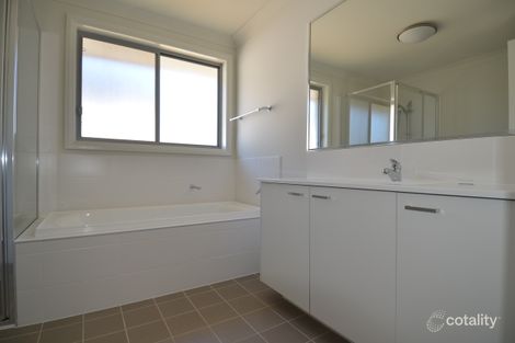Property photo of 4 Hebe Terrace Glenfield NSW 2167
