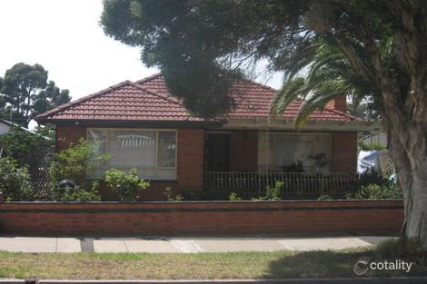 12 Ivanhoe Ave, St Albans, VIC 3021