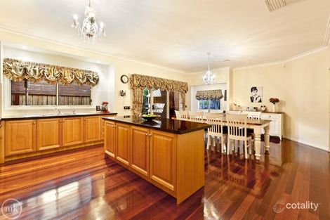 Property photo of 11 Masked Owl Road South Morang VIC 3752