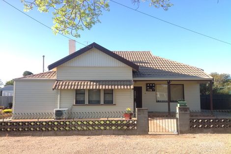 16 Day St, Henty, NSW 2658