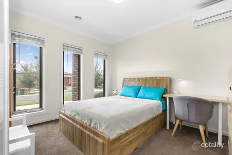 Property photo of 20 Fortune Street Truganina VIC 3029