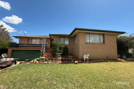 Property photo of 14 Thornbury Street Parkes NSW 2870