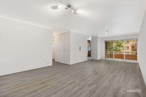 Property photo of 2/2-4 Moss Place Westmead NSW 2145