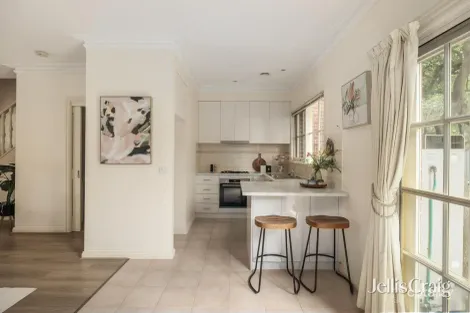 Property photo of 3/8 James Street Glen Huntly VIC 3163