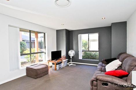 Property photo of 25/348 Pacific Highway Belmont North NSW 2280