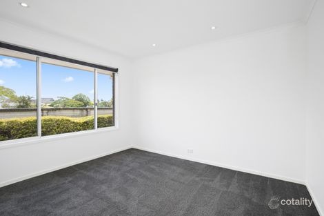 Property photo of 10 Montserrat Court Clear Island Waters QLD 4226