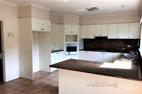Property photo of 2 Edward Street Kew VIC 3101